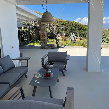 Sandra Maria Feriehus *