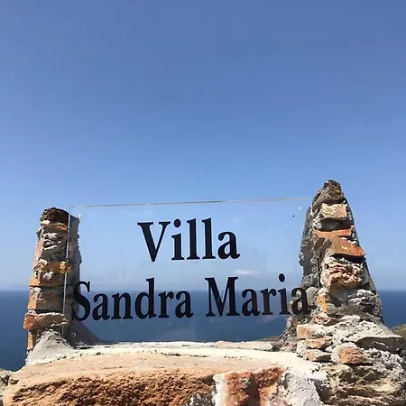 Sandra Maria Feriehus *