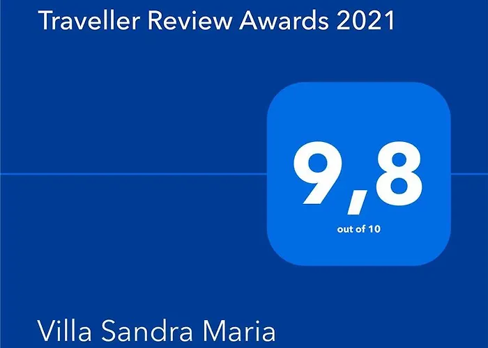 Sandra Maria Dom wakacyjny Vourkárion