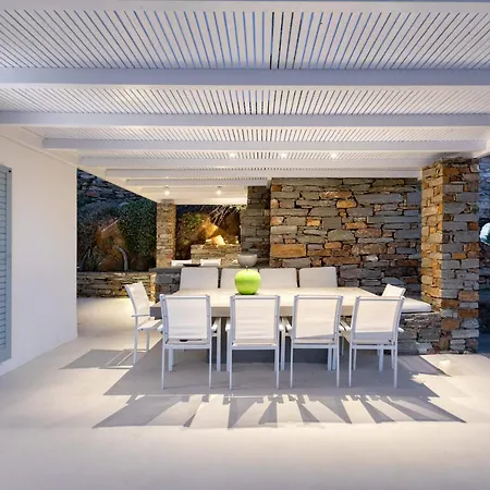 Sandra Maria * Vourkari